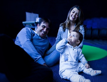 Cinepaterna_P.jpg (54 KB)