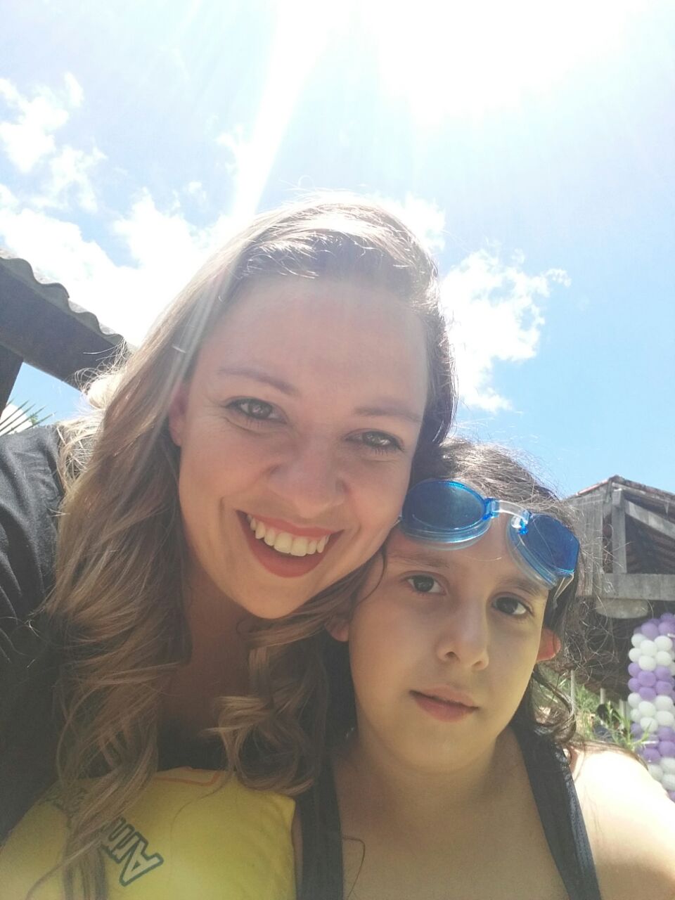 KeliPereira_arquivopessoal.jpeg (107 KB)