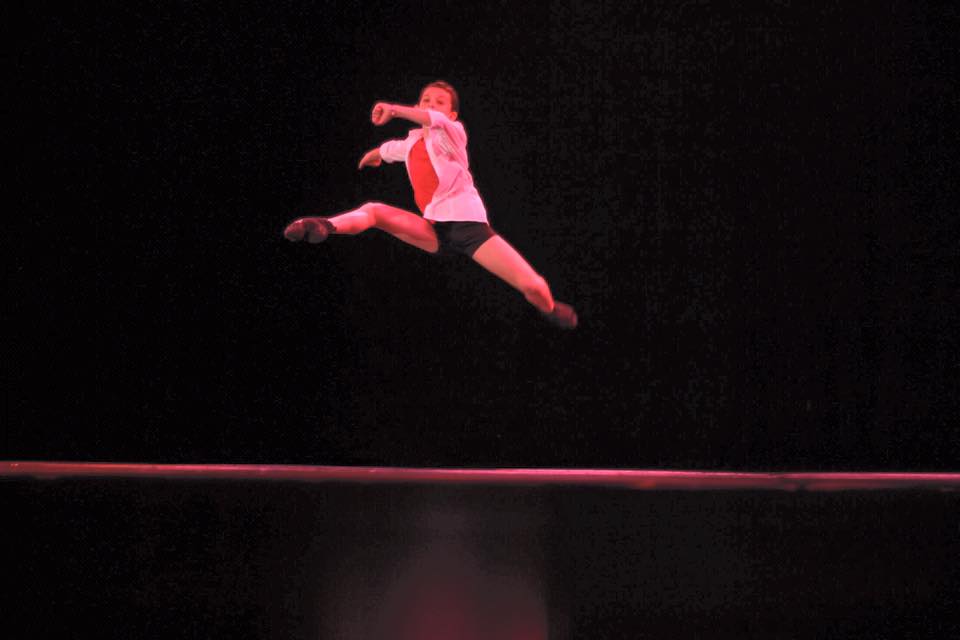 bailarino.jpg (32 KB)