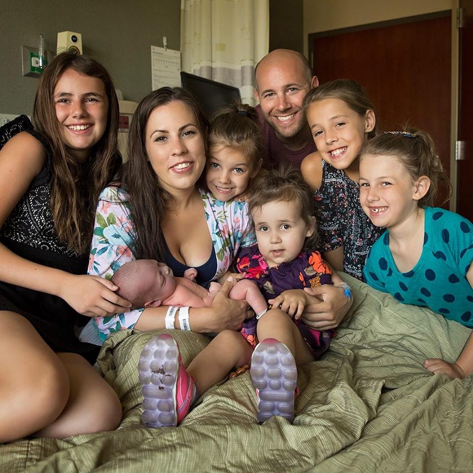 familia_jesicaWrightHogan_littleleapilingpohotos.jpg (147 KB)