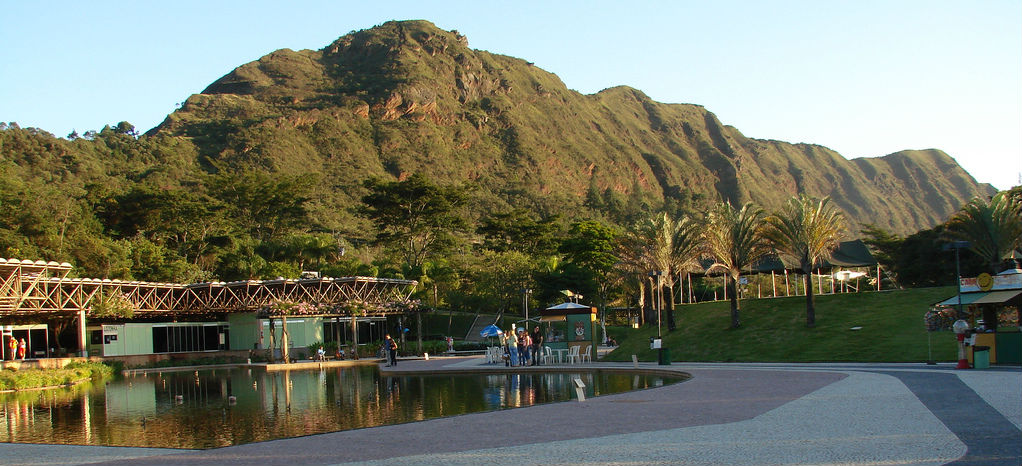 Parque_das_Mangabeiras_wikimedia.jpg (146 KB)