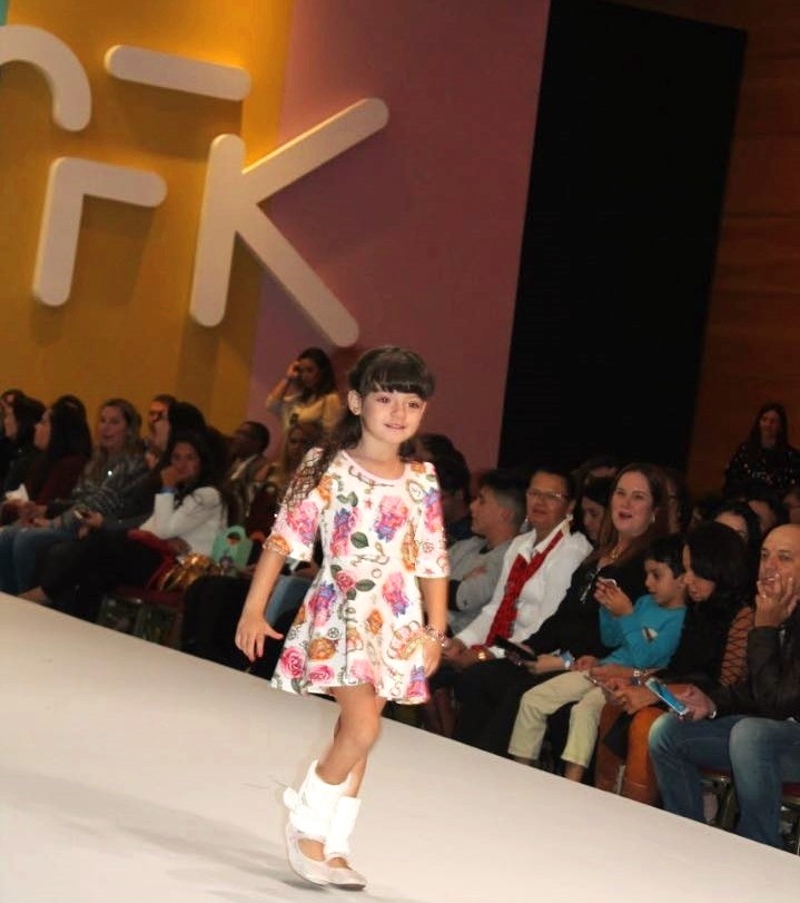 isadora-gualberto-minas-fashion-kids.jpg (85 KB)