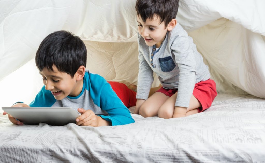 Controlar o tempo de uso das telas é inútil