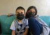 Os irmãos Júlia e Joaquim Saggioro Oliveira falam sobre uso de máscara na escola, mesmo tendo sido liberado o uso
