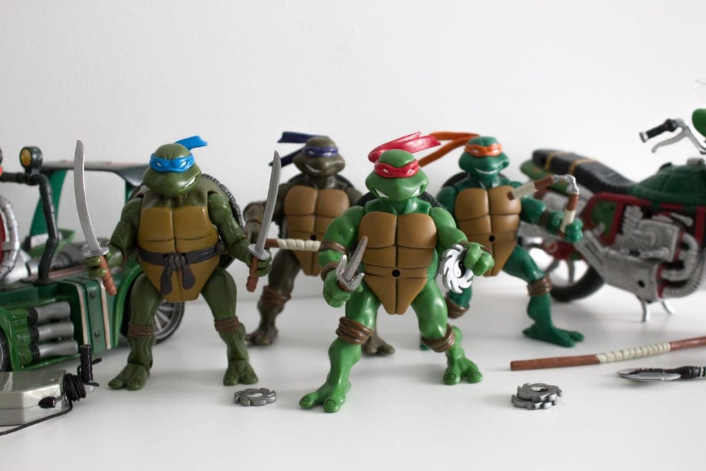 Bonecos das tartarugas ninja representados
