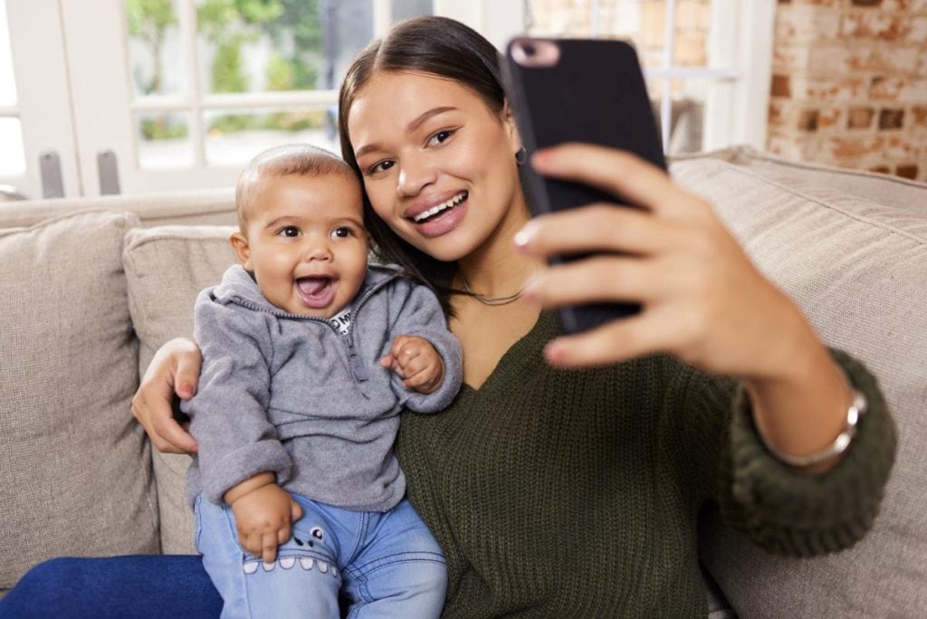 Nasce um bebê, nasce um Instagram