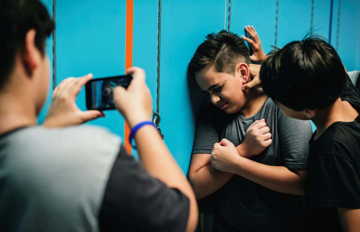 O que fazer quando o seu filho sofre bullying na escola