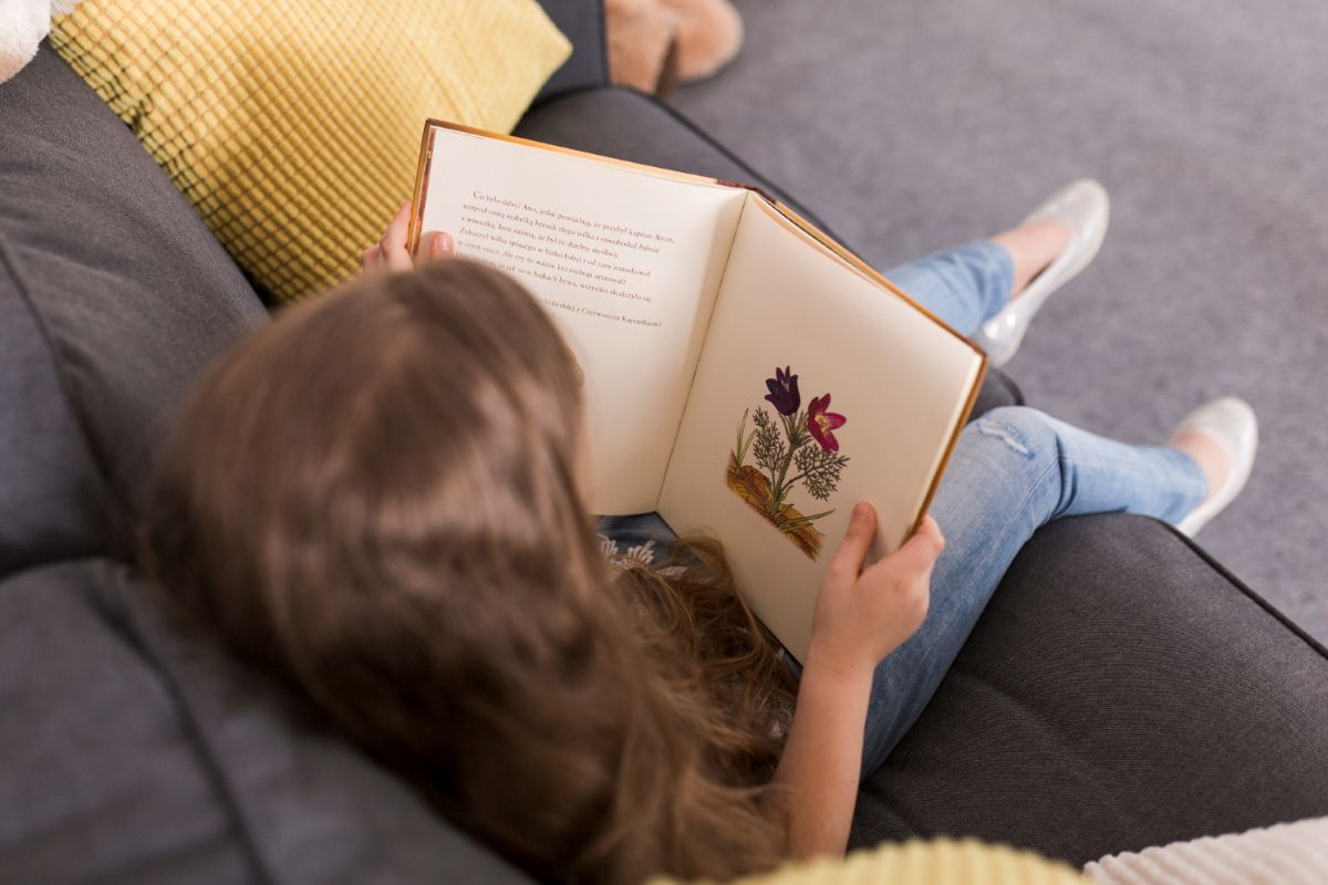 5 livros infantis para falar sobre consentimento e autoproteção