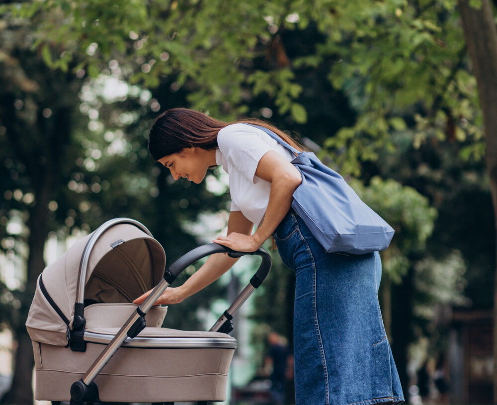 Carrinho de bebê são uma mão na roda para as mães
Foto: Freepik