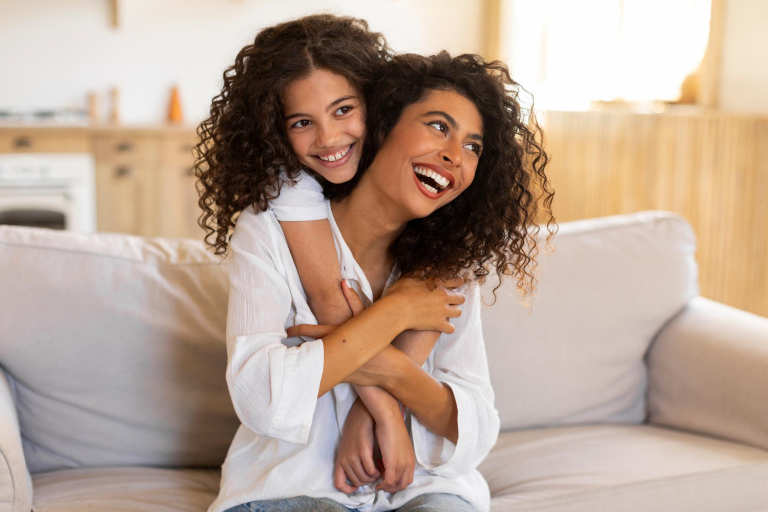 Quando os ciclos se encontram: mães na menopausa, filhas na primeira menstruação