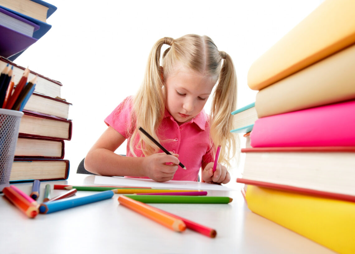 Preço do material escolar pode variar bastante