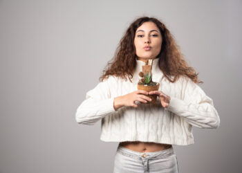 O ponto é lembrar que você continua sendo importante na vida do seu filho
Foto: Freepik