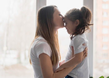 Beijo de mãe sara?
Foto: Freepik