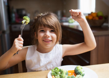 Criança vegetariano
Foto: Freepik